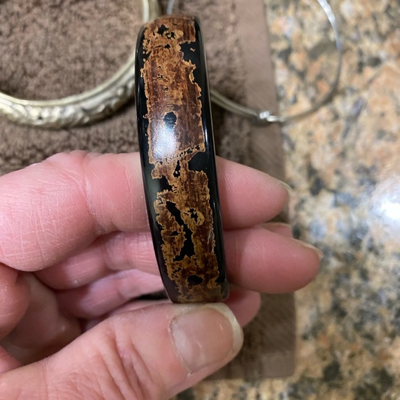 🐝 2/$10 Four classy bracelets - Picture 6 of 11